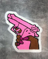 Dywan tuftingowy – Różowy pistolet - 90 × 85 cm